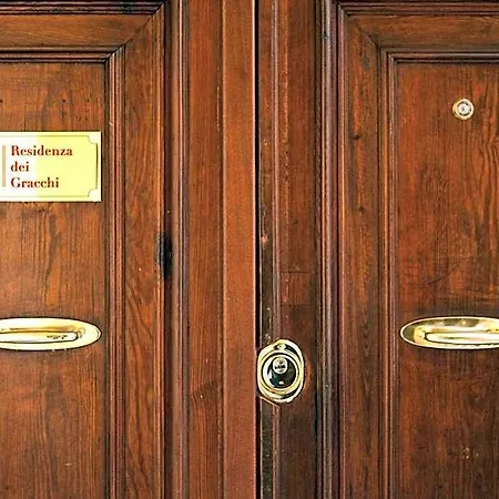 Residenza Dei Gracchi Гостевой дом 4*