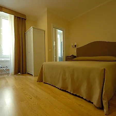 Гостевой дом Residenza Dei Gracchi 4*