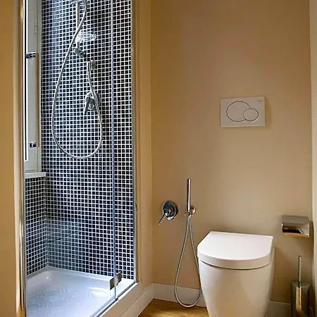 Residenza Dei Gracchi 4*