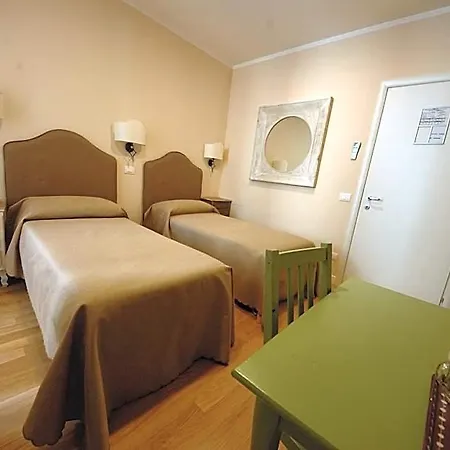 Guest house Residenza Dei Gracchi 4*