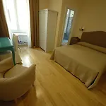 Residenza Dei Gracchi Pensjonat Rzym